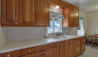 300 N Johns St, Amanda, OH 43102
