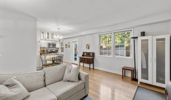 1111 N PITT St 1C, Alexandria, VA 22314