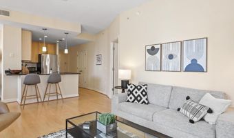 820 N POLLARD St 511, Arlington, VA 22203