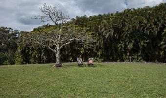 30 Mamao Pl, Haiku, HI 96708