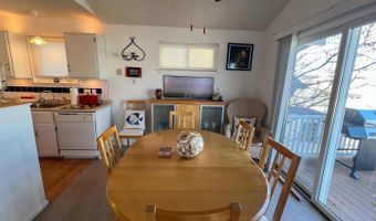 386 24TH St, Avalon, NJ 08202