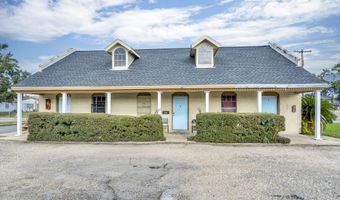 209 Iberville Dr, Biloxi, MS 39531