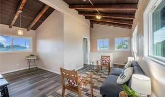 145 W Kane St, Kahului, HI 96732
