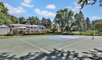 706 Benton St, Anoka, MN 55303