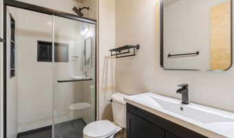 1231 Nicholas Ln, North Liberty, IA 52317