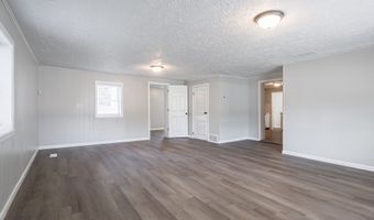 4690 N Sadlier Dr, Indianapolis, IN 46226