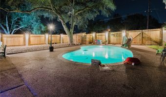 1820 Clare Dr, Alice, TX 78332