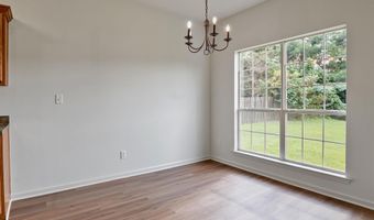 304 PARK VILLAGE Dr, Alabaster, AL 35007