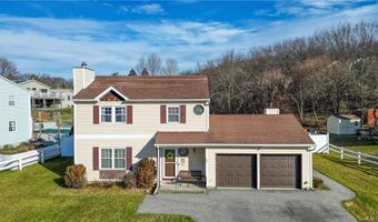 50 Revere Cir, Blooming Grove, NY 10992