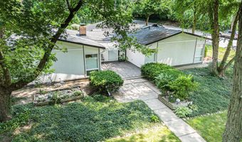 1402 Bardstown Trl, Ann Arbor, MI 48105