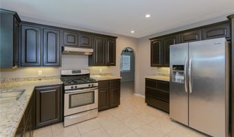 712 E Hill Ave, Alice, TX 78332