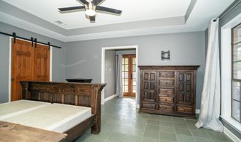 3736 Sessions Dr, Baton Rouge, LA 70816
