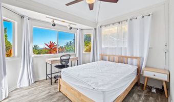 44-3131 MAMANE St A, Honokaa, HI 96727