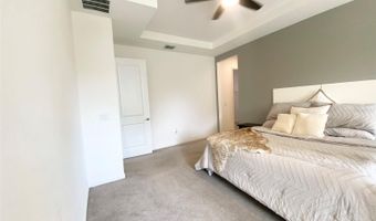 724 WINTERSIDE Dr, Apollo Beach, FL 33572