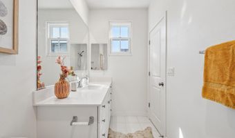 2110 Clement Ave, Alameda, CA 94501