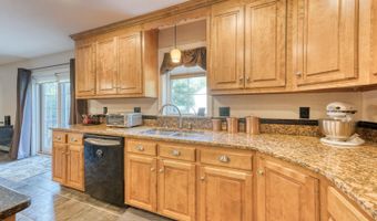 415 Chamberlain Hwy, Berlin, CT 06037