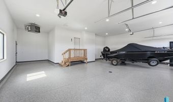 405 N Sunshine Ave, Brandon, SD 57005