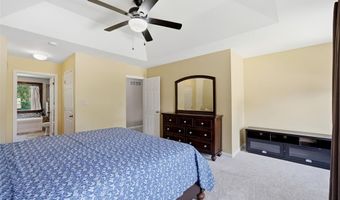 305 Oak Top Ct, Ballwin, MO 63021