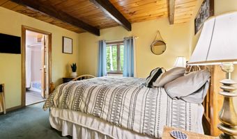 275 Glen Ledge Rd, Bartlett, NH 03838