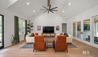 8194 Dixon Rd, Bay Minette, AL 36507