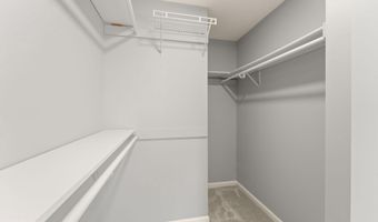 21610 MONMOUTH Ter, Ashburn, VA 20147