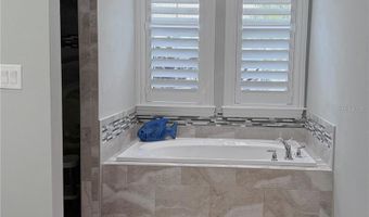 717 MANNS HARBOR Dr, Apollo Beach, FL 33572