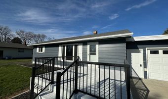 1016 8th St, Britton, SD 57430