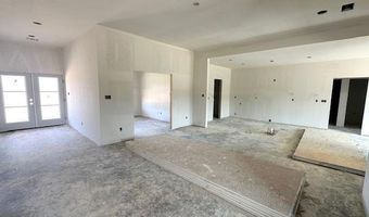 1049 Duke Dr, Bauxite, AR 72011