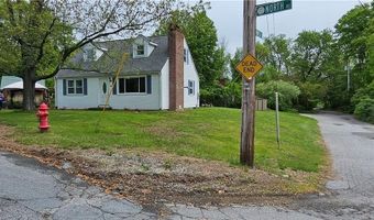 68 North Rd, Burrillville, RI 02859
