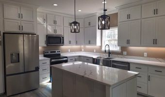 155 Peach Ln, Baxley, GA 31513