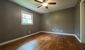 161 Lincoln Hts, Alum Creek, WV 25003