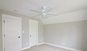 400 Legacy Lakes Way, Aberdeen, NC 28315