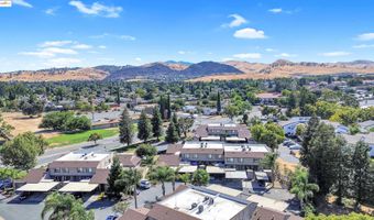 2500 Georgetown Ln, Antioch, CA 94509
