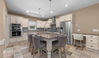 1045 N Quarry Rd, Amherst, OH 44001