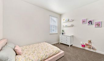 1080 Clara View Dr, Berthoud, CO 80513