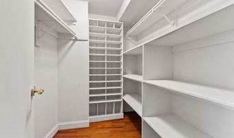 1300 CRYSTAL Dr 1102S, Arlington, VA 22202