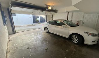 19 BRANCH Ln E, Baltimore, MD 21202