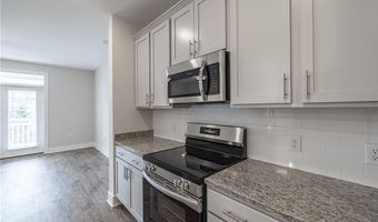 10530 Stony Bluff Dr 201, Ashland, VA 23005