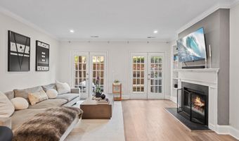 4311 MASSACHUSETTS NW, Washington, DC 20016