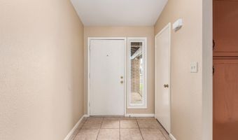 711 W STRAFORD Dr, Chandler, AZ 85225