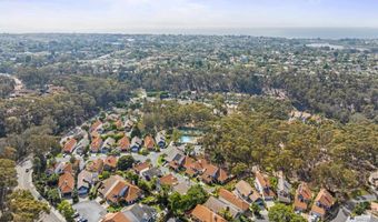 2732 Forest Park Ln, Carlsbad, CA 92008