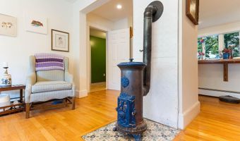 390 Front St, Bath, ME 04530