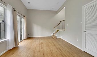 44030 GALA Cir, Ashburn, VA 20147