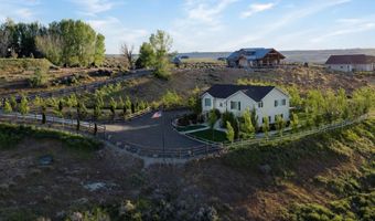 4525 Snake River Mesa Rd, Buhl, ID 83316