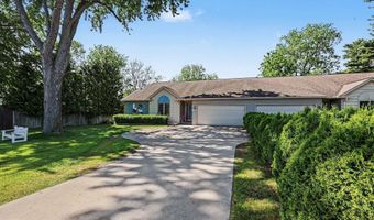 393 Pointe Tremble Rd, Algonac, MI 48001