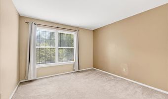 1218 Chavaniac Dr, Ballwin, MO 63011