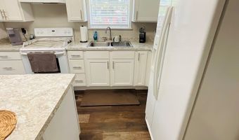 174 First St E, Arabi, GA 31712