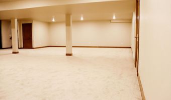 266 E SWEETWATER Way, Appleton, WI 54913