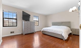 52 Westside Ave, Avenel, NJ 07001