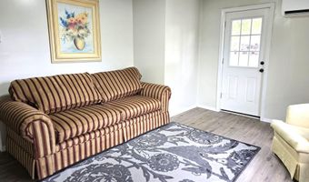 607 N BLUFF St, Albany, IL 61230